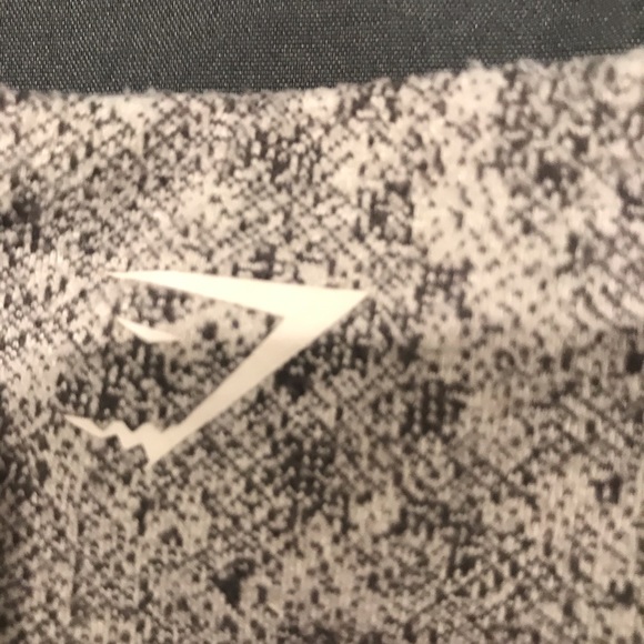 Gymshark gray Fleur leggings - Picture 4 of 5